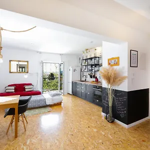 4-star Bianco Kaštela